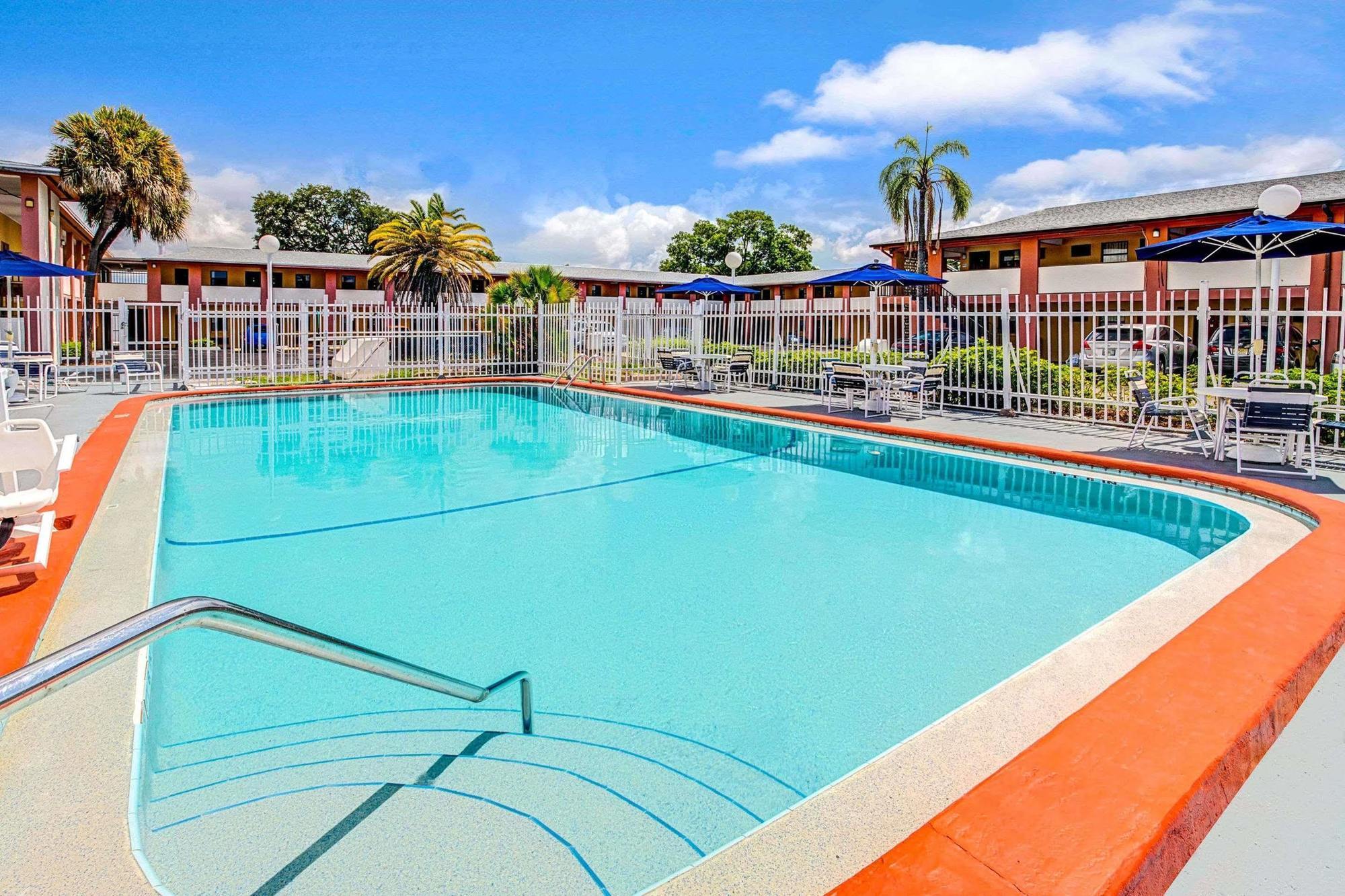 Airport Inn Tampa Luaran gambar